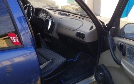 Chevrolet Niva I рестайлинг, 2006 год, 300 000 рублей, 8 фотография