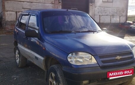 Chevrolet Niva I рестайлинг, 2006 год, 300 000 рублей, 5 фотография