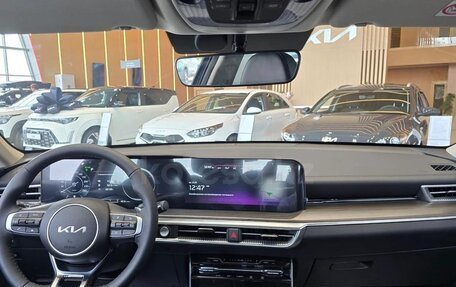 KIA K5, 2025 год, 3 600 000 рублей, 13 фотография