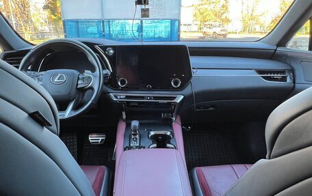 Lexus RX IV рестайлинг, 2023 год, 8 500 000 рублей, 9 фотография