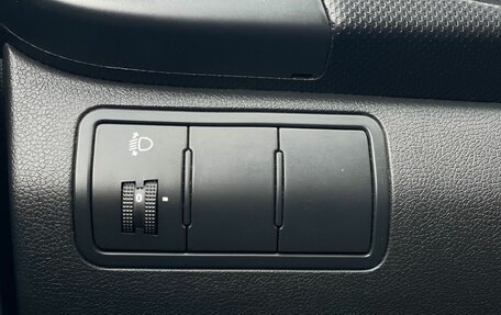 Hyundai Solaris II рестайлинг, 2011 год, 747 000 рублей, 13 фотография