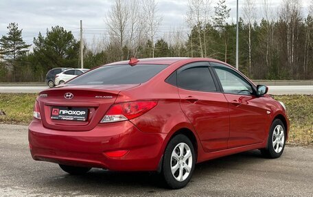 Hyundai Solaris II рестайлинг, 2011 год, 747 000 рублей, 24 фотография