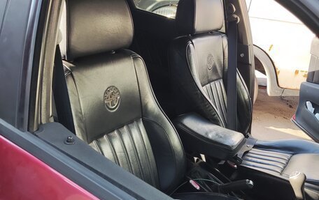 Alfa Romeo 156 I рестайлинг 1, 2002 год, 310 000 рублей, 17 фотография