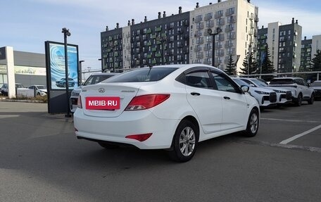 Hyundai Solaris II рестайлинг, 2015 год, 1 100 000 рублей, 6 фотография