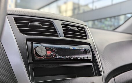 Hyundai Solaris II рестайлинг, 2015 год, 1 100 000 рублей, 20 фотография