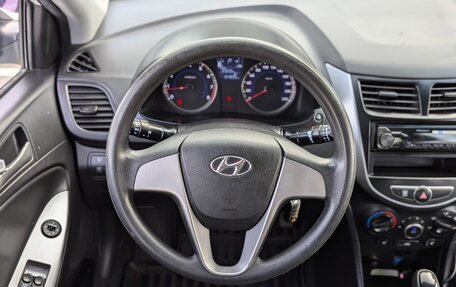 Hyundai Solaris II рестайлинг, 2015 год, 1 100 000 рублей, 15 фотография