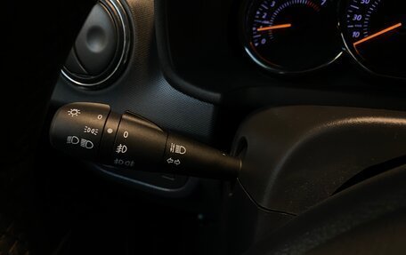 Renault Sandero II рестайлинг, 2015 год, 859 000 рублей, 21 фотография