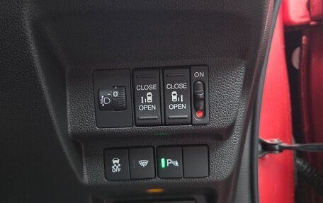 Honda Freed II, 2018 год, 1 850 000 рублей, 18 фотография