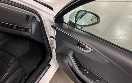 Audi A4, 2015 год, 2 150 000 рублей, 8 фотография