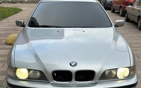 BMW 5 серия, 1998 год, 546 000 рублей, 3 фотография
