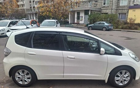 Honda Fit III, 2011 год, 870 000 рублей, 3 фотография