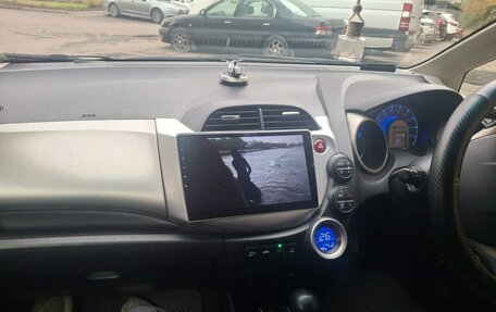 Honda Fit III, 2011 год, 870 000 рублей, 10 фотография