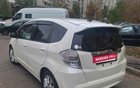 Honda Fit III, 2011 год, 870 000 рублей, 5 фотография