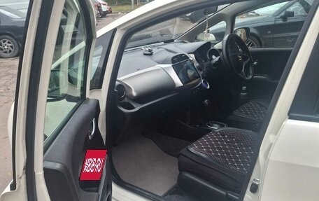 Honda Fit III, 2011 год, 870 000 рублей, 9 фотография