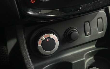 Nissan Terrano III, 2015 год, 1 199 000 рублей, 14 фотография