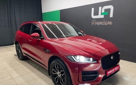 Jaguar F-Pace, 2016 год, 2 690 000 рублей, 1 фотография