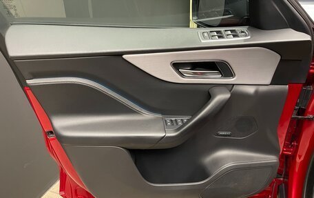 Jaguar F-Pace, 2016 год, 2 690 000 рублей, 8 фотография