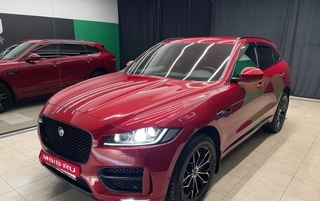 Jaguar F-Pace, 2016 год, 2 690 000 рублей, 3 фотография