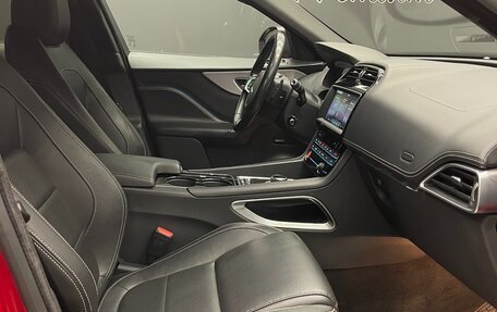 Jaguar F-Pace, 2016 год, 2 690 000 рублей, 9 фотография