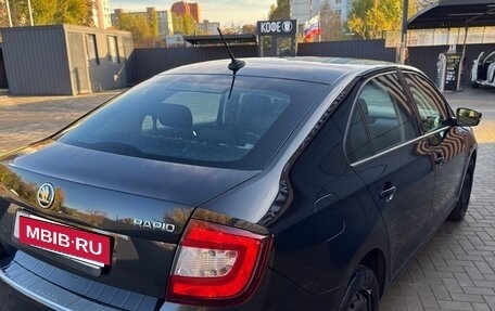 Skoda Rapid I, 2018 год, 1 350 000 рублей, 6 фотография