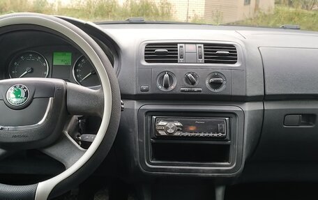 Skoda Fabia II, 2012 год, 530 000 рублей, 7 фотография