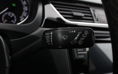 Skoda Rapid I, 2018 год, 1 350 000 рублей, 17 фотография