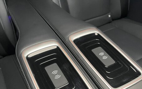 Mercedes-Benz V-Класс, 2023 год, 18 000 000 рублей, 10 фотография