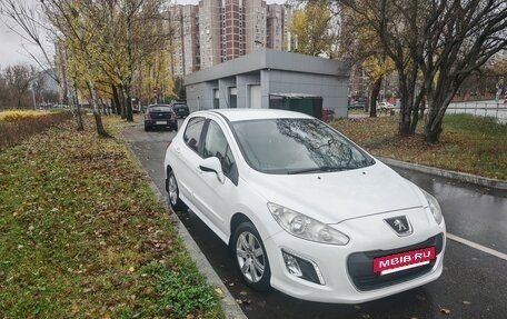 Peugeot 308 II, 2012 год, 695 000 рублей, 2 фотография