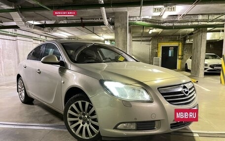 Opel Insignia II рестайлинг, 2010 год, 850 000 рублей, 4 фотография
