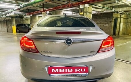 Opel Insignia II рестайлинг, 2010 год, 850 000 рублей, 9 фотография