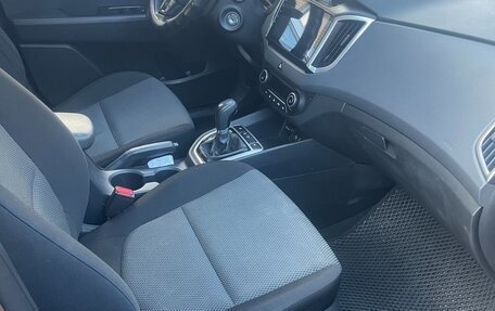 Hyundai Creta I рестайлинг, 2019 год, 1 830 000 рублей, 7 фотография