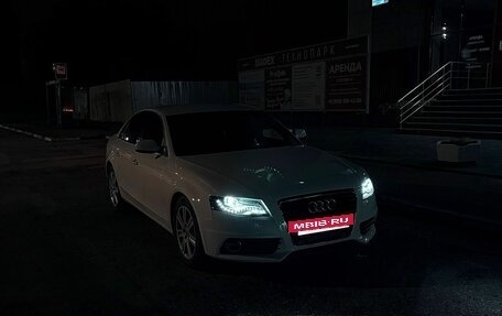 Audi A4, 2010 год, 1 300 000 рублей, 4 фотография