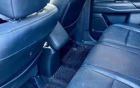 Mitsubishi Outlander III рестайлинг 3, 2013 год, 1 300 000 рублей, 12 фотография