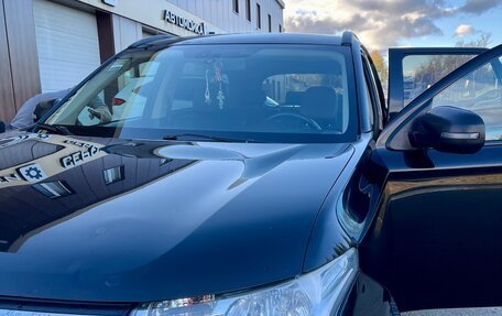 Mitsubishi Outlander III рестайлинг 3, 2013 год, 1 300 000 рублей, 18 фотография