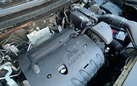 Mitsubishi Outlander III рестайлинг 3, 2013 год, 1 300 000 рублей, 22 фотография