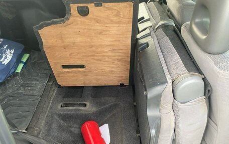 Toyota Raum I, 2001 год, 379 000 рублей, 11 фотография