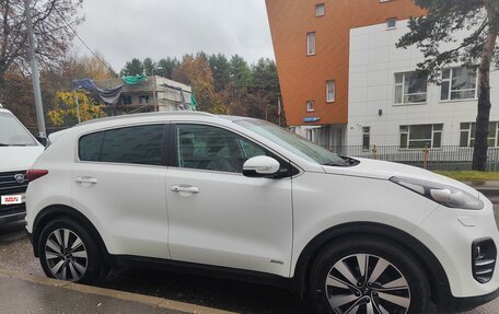 KIA Sportage IV рестайлинг, 2018 год, 2 000 000 рублей, 2 фотография