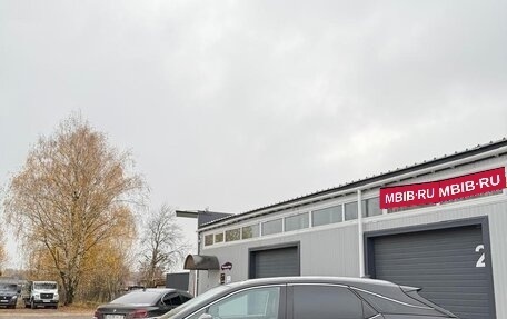 Lexus RX IV рестайлинг, 2017 год, 3 700 000 рублей, 2 фотография