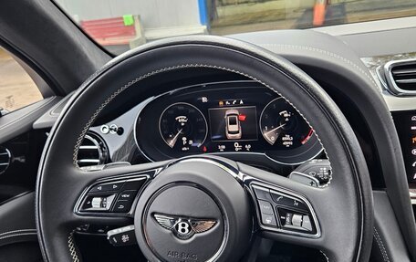 Bentley Bentayga I, 2021 год, 19 980 000 рублей, 24 фотография