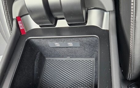 Bentley Bentayga I, 2021 год, 19 980 000 рублей, 36 фотография