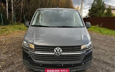 Volkswagen Caravelle T6 рестайлинг, 2020 год, 3 100 000 рублей, 1 фотография