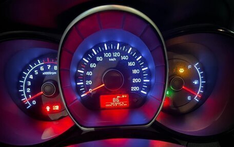 KIA Rio III рестайлинг, 2011 год, 400 000 рублей, 5 фотография