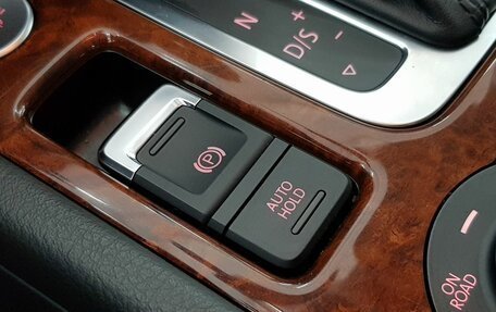 Volkswagen Touareg III, 2013 год, 2 690 000 рублей, 9 фотография