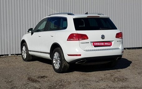 Volkswagen Touareg III, 2013 год, 2 690 000 рублей, 4 фотография