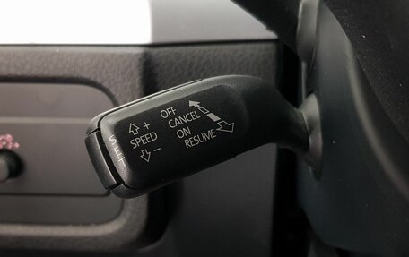 Volkswagen Touareg III, 2013 год, 2 690 000 рублей, 19 фотография