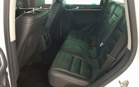 Volkswagen Touareg III, 2013 год, 2 690 000 рублей, 24 фотография