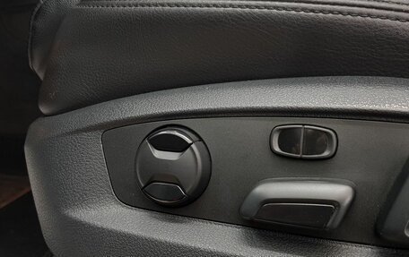 Volkswagen Touareg III, 2013 год, 2 690 000 рублей, 22 фотография