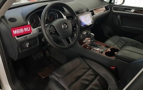 Volkswagen Touareg III, 2013 год, 2 690 000 рублей, 23 фотография