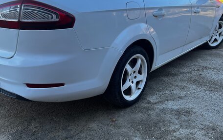 Ford Mondeo IV, 2011 год, 650 000 рублей, 3 фотография