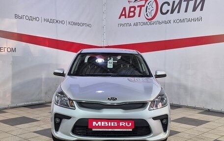 KIA Rio IV, 2018 год, 1 432 000 рублей, 2 фотография